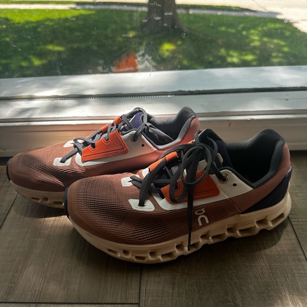 On cloud Cloudstratus shoes - Picture 2 of 10